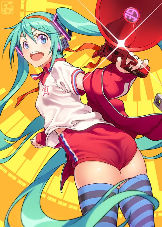 Because we have thought for a long time and red gym clothes look good is to Hatsune’s